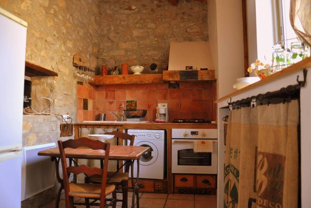 Gite La Remise, Maison Avec Jardin Lagrasse Zewnętrze zdjęcie